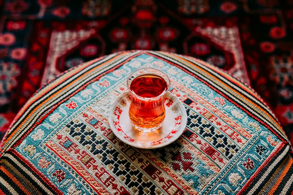 ثقافة الضيافة والشاي في إيران